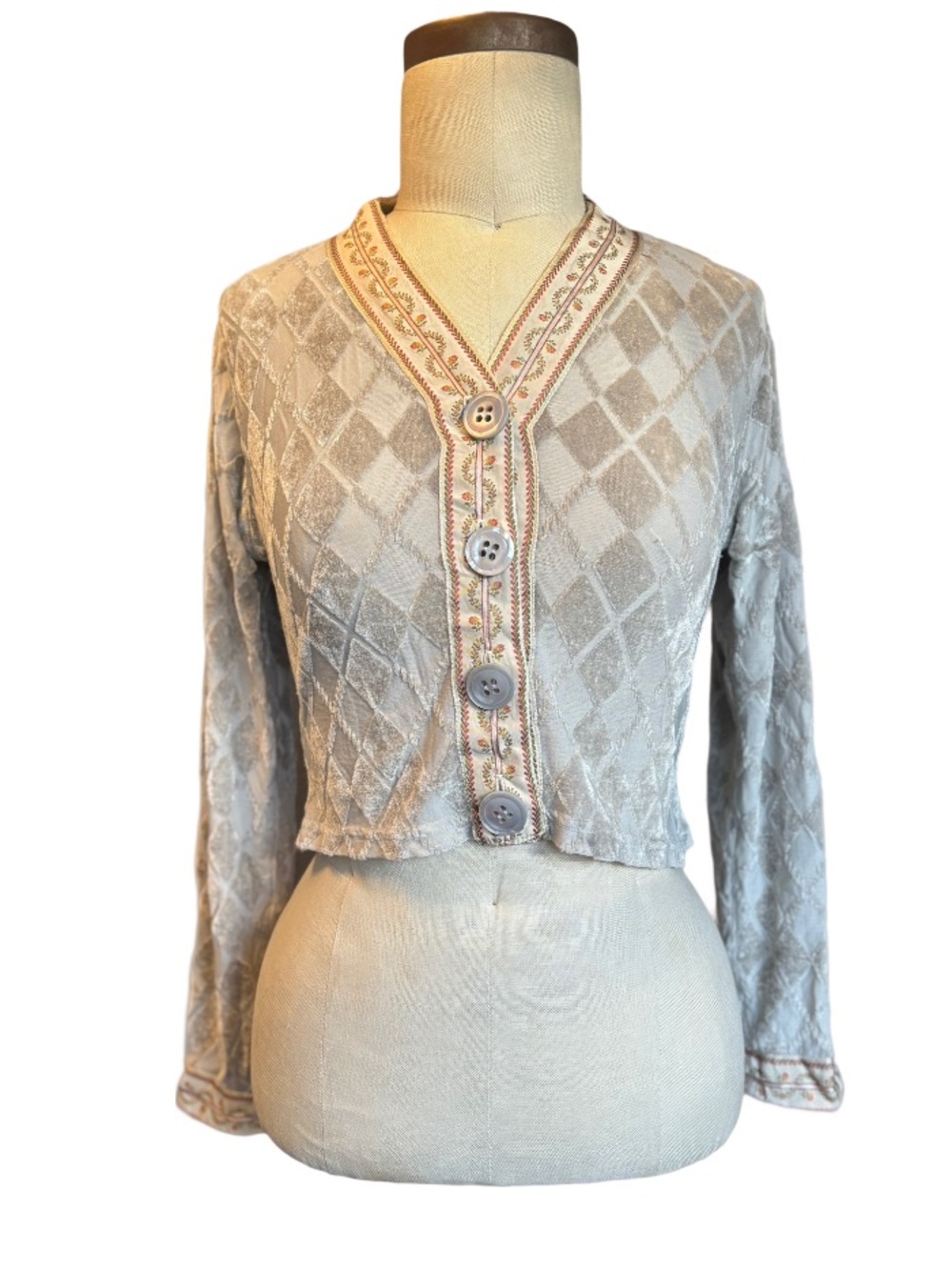 Voyage Archival 90s Y2 Cropped Velvet Argyle Floral Trim Button Cardigan Size S